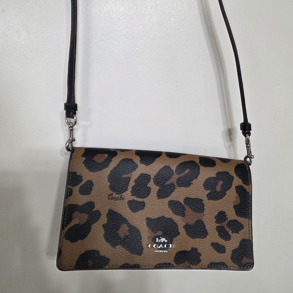 Coach Anna Foldover Clutch Crossbody With Leopard Print And Signature Canvas